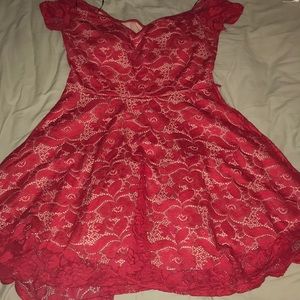 Kimcine Curve Red Off-The-Shoulder Dress❣️